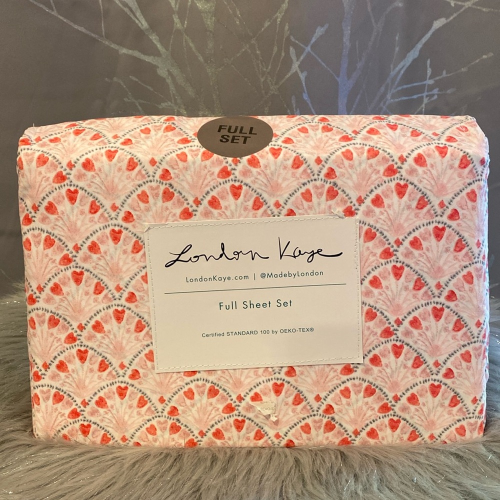 BNWT LONDON KAYE Hearts Full Size Sheet Set